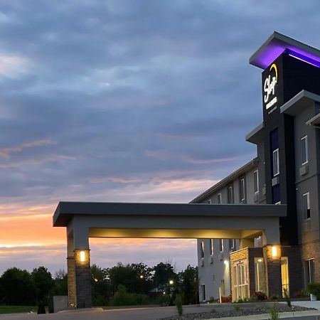 Sleep Inn & Suites Lancaster-Platteville 외부 사진